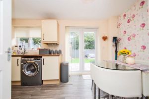 Photo 16- click for photo gallery